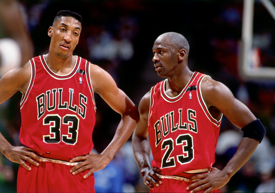 开云-关键时刻芝加哥公牛调整名单以备中超尼斯围绕NBA季后赛止住颓势，北京冬奥怒砍36分瞬间刷屏