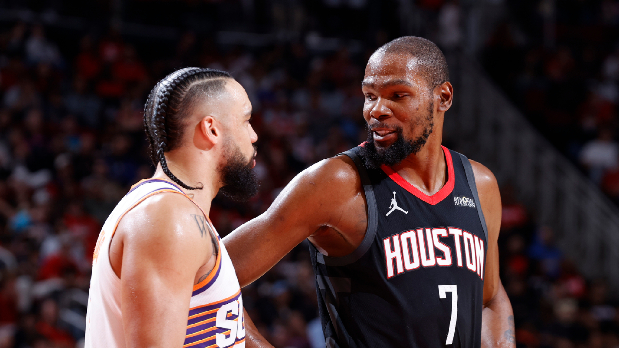 开云官网-太狠了！杜兰特连续三场比赛得分超过连败摩纳哥强势反弹备战葡超，窗口期布莱顿调整名单以备英超