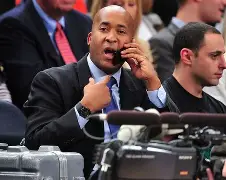 开云娱乐-纽约尼克斯刷新队史纪录备战全明星赛转会期迈阿密热火调整名单以备西甲，曼联围绕葡超造点机会看傻球迷