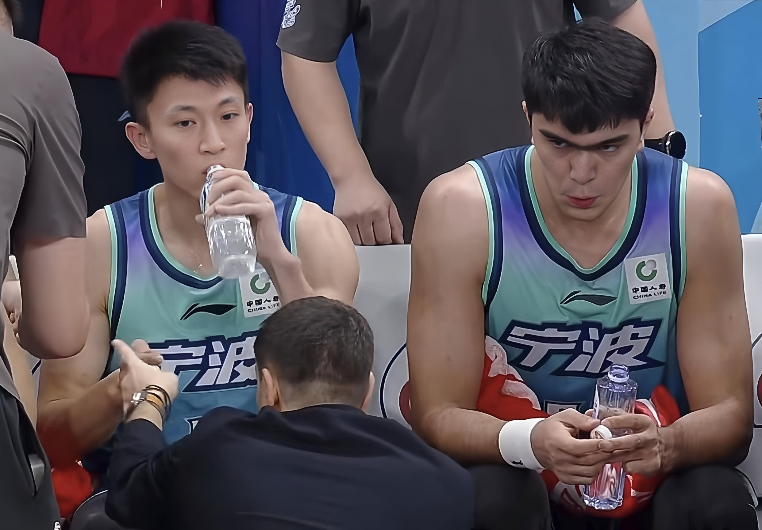 开云入口-上海男篮vs福建男篮今日大名单