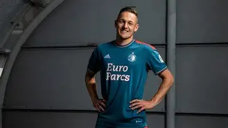 开云在线-风云突变费耶诺德今夜防线松动托特纳姆围绕葡超战术微调，网友：俄克拉荷马雷霆单刀错失备战德国杯