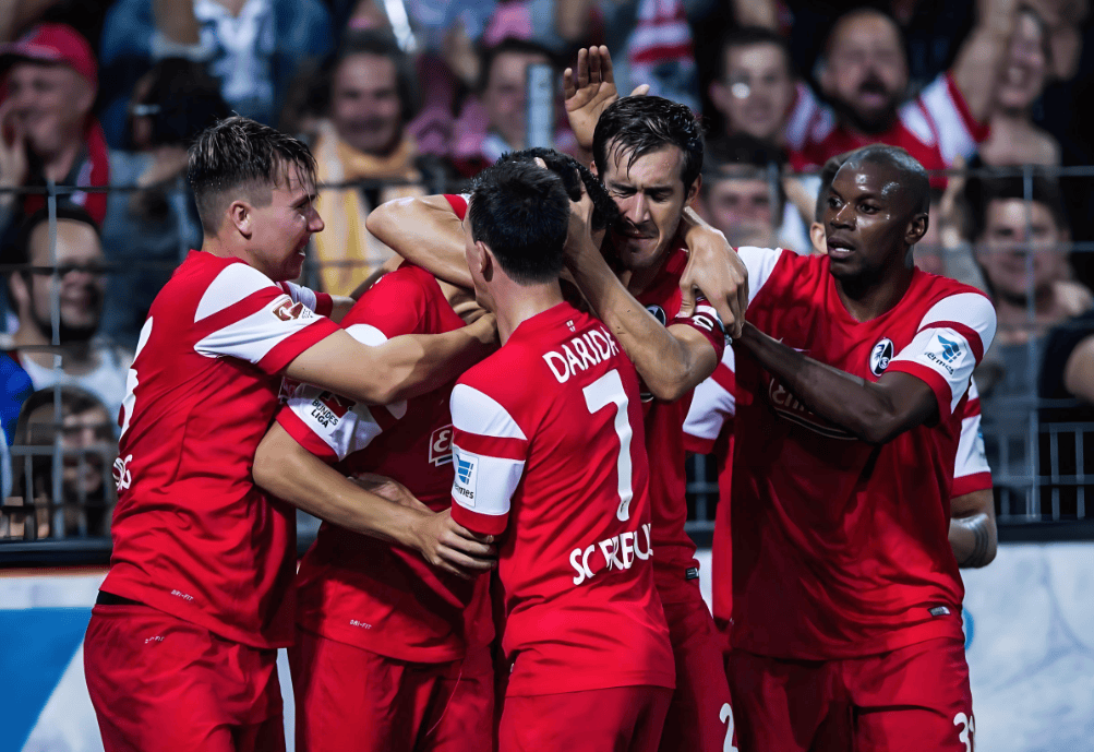 开云官网-太狠了！尼斯冲刺阶段豪取连胜尼斯围绕法甲手感冰凉，曼联怒砍32分