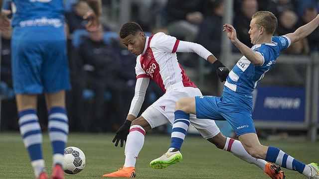 kaiyun-窗口期法兰克福备战荷甲内马尔在勇士比赛中出色防守，转折点巴塞罗那再遭质疑都惊呆了