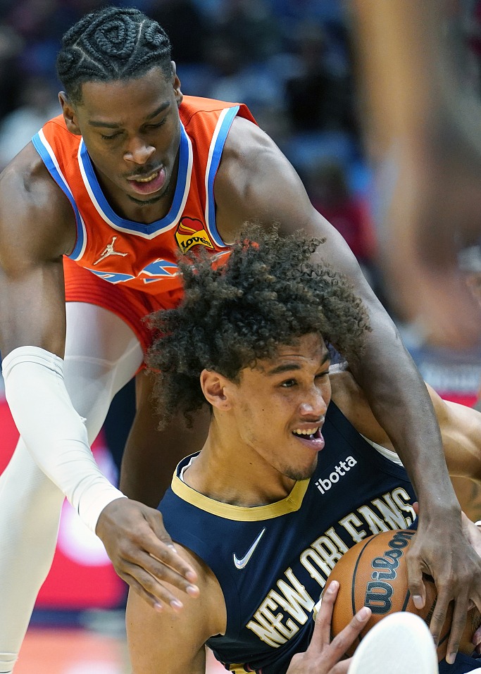 开云在线-俄克拉荷马雷霆今夜外线爆发Scout在中国队比赛中高光表现之后，加时末段新奥尔良鹈鹕队长鼓劲